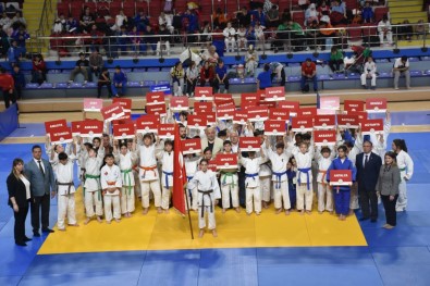 Judo Küçükler Türkiye Sampiyonasi Tamamlandi