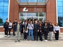 Kütahya Ahmet Yakupoglu Güzel Sanatlar Lisesi Ögrencileri 'Bahar Nefesi Çalistayi'Nda