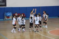 Mini Voleybol Senligi Basladi