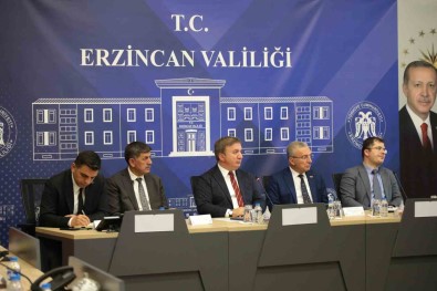 Erzincan'daki Yatirimlar Degerlendirildi