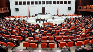 Meclis'te anayasa mesaisi başlıyor: Partilere ziyaretler yapılacak Haberi