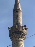 Tokat'ta Cami Minaresine Yildirim Düstü
