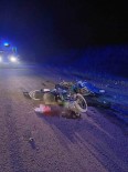 Yalova'da 2 Motosiklet Kafa Kafaya Çarpisti Açiklamasi 1 Ölü, 3 Yarali