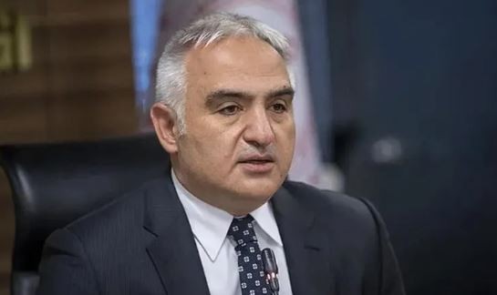 Kültür ve Turizm Bakanı Mehmet Nuri Ersoy duyurdu: Milliyet farkı alan otele 54 bin lira ceza kesildi