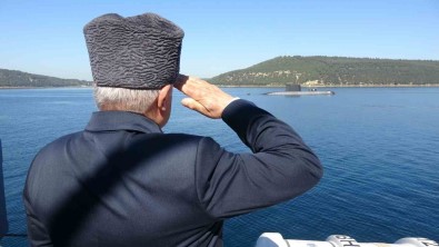 'TCG Dumlupinar' Denizaltisinda Sehit Olan 81 Denizci Için Anma Töreni Düzenlendi
