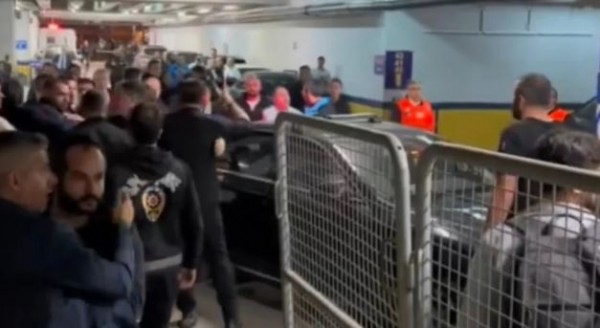 Kadıköy'de maç sonu olay! Mert Hakan Yandaş yine başrolde