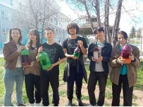 Kütahya Borsa Istanbul Anadolu Lisesinde Atik Malzemelerden Kus Yuvasi Haberi