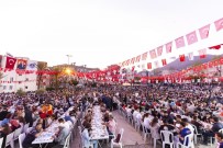 Büyüksehir Belediyesi 227 Bin 550 Kisilik Iftar Yemegi Ikram Etti