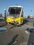 Mardin'de Tir Ile Halk Otobüsü Çarpisti Açiklamasi 12 Yarali Haberi