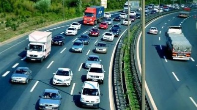 İçişleri Bakanı Ali Yerlikaya duyurdu! 9 günlük tatilin ilk gününde 651 kaza: 9 ölü 1047 yaralı