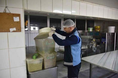 Zabita Ekiplerinden Tatli Imalathanelerinde Siki Denetim