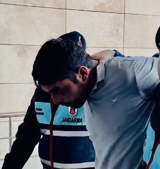 3 kişilik aileyi katleden zanlıyı ele veren detay! Alacaklının jandarmaya başvurmasıyla ortaya çıktı...