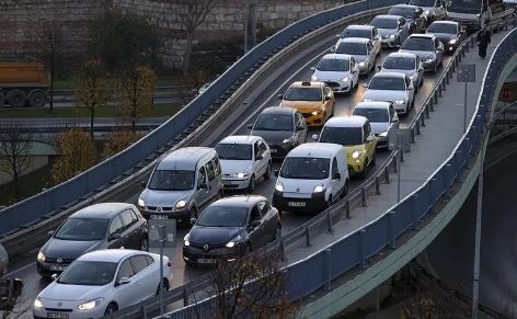 İçişleri Bakanı Ali Yerlikaya duyurdu! 9 günlük tatilin ilk gününde 651 kaza: 9 ölü 1047 yaralı