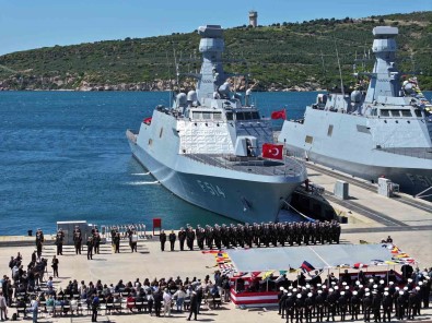 TCG Kinaliada Foça'dan Japonya Seferine Çikti