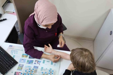 Uzmanlar Uyariyor, Bayramda Asiri Tatli Gida Alerjisine Sebep Olabilir