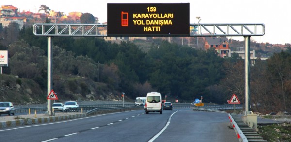 Bakan Uraloğlu duyurdu! Akıllı yollar geliyor