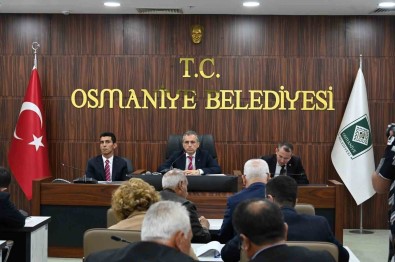 Osmaniye Belediyesi'nde Yeni Dönemin Ilk Meclis Toplantisi Yapildi