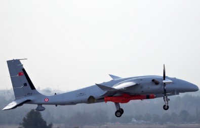 Selçuk Bayraktar duyurdu! AKINCI'dan 50.000 saatlik uçuş