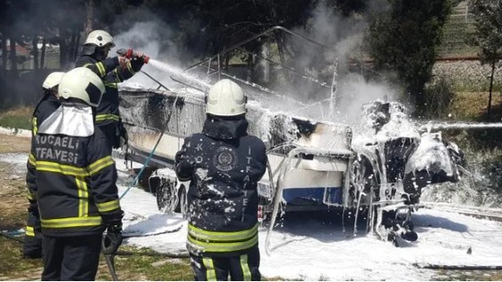 Kocaeli'de korku dolu anlar! 45 bin dolarlık tekne