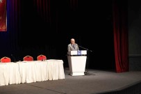 Üsküdar'da Osmanli Yönetim Sistemi Sempozyumunda Tarihçiler Bir Araya Geldi