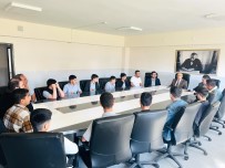 'Vefali Gönüller, Vefakar Sehirler' Projesi Için Siirt'li Ögrenciler Gediz'de