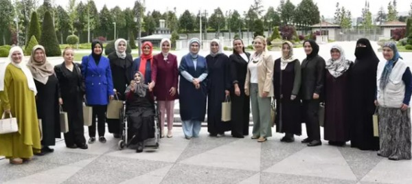 Emine Erdoğan'dan 'Anneler Günü' mesajı