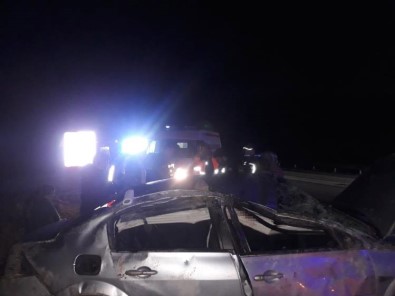 Burdur'da Otomobil Takla Atti Açiklamasi 5 Yarali