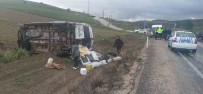 Ankara'da Minibüs Takla Atti Açiklamasi 9 Yarali
