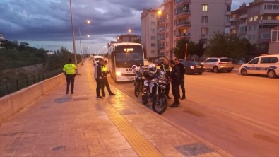 Edirne'de Alkollü Minibüs Soförü Açiklamasi 'Ehliyetime El Konulmasi Çok Iyi Oldu'