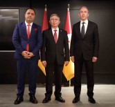 Galatasaray'da Baskan Adaylari Renk Seçimi Yapildi