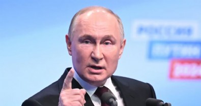 Putin, Rusya Savunma Bakanı Şoygu'yu görevden aldı Haberi