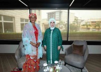 Emine Erdogan, Nijerya'da Temaslarda Bulundu
