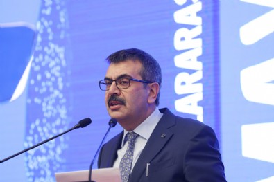 Mülakat kaldırılacak mı? Milli Eğitim Bakanı Yusuf Tekin'den yeni açıklama