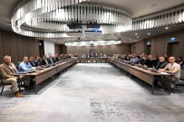 Otomotiv Sektör Temsilcileri Yeni Rekorlara Ulasmayi Hedefliyor