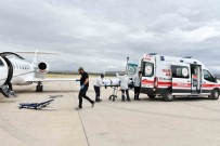 Umre'de Rahatsizlanan Vatandas Ambulans Uçakla Yurda Getirildi