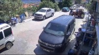 Traktörle Kafa Kafaya Çarpisan Motosiklet Sürücüsü Metrelerce Savruldu