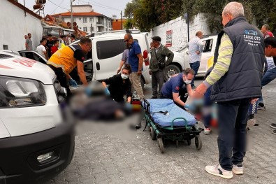 Yatagan'da Trafik Kazasi Açiklamasi 1'I Agir 3 Yarali
