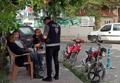 Manisa'da Okul Çevreleri Ve Servis Araçlari Denetlendi