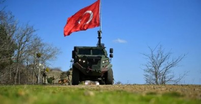 MSB duyurdu! Yunanistan'a geçmeye çalışan 5 kişi yakalandı