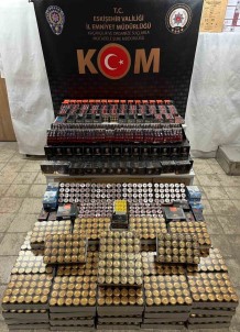 Polis 500 Bin TL Degerinde Kaçak Cinsel Içerikli Ürün Ele Geçirdi