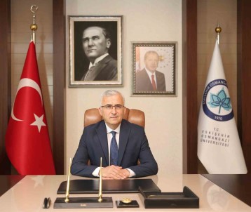 Rektör Çolak Açiklamasi 'Atatürk, Türkiye Cumhuriyeti'ni Gençlerimize Emanet Etmistir'