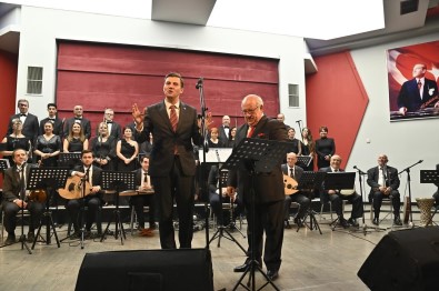 Selim Öztas Korosundan Manisa'da Musiki Ziyafeti