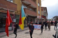 Tercan'da Gençlik Yürüyüsü Yapildi