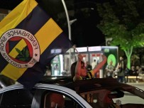 Burdur'da Fenerbahçeliler Galibiyeti Cosku Ile Kutladi