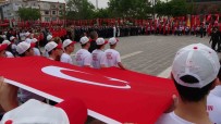 Çanakkale'de 19 Mayis Coskuyla Kutlandi