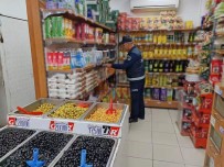 Sungurlu'da Zabita Ekipleri Marketleri Denetledi
