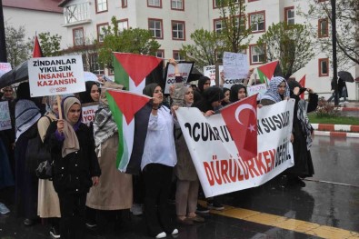 Bitlis Eren Üniversitesi Ögrencilerinden, Filistin Için 10 Günlük Oturma Eylemi