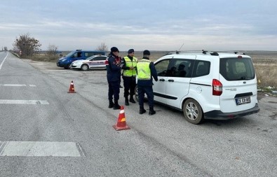 Jandarma Ekiplerinin Trafik Denetimde 7 Milyon TL Ceza Yazildi