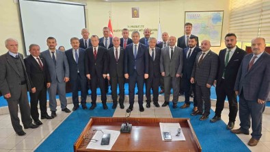 Vali Yavuz'dan Il Genel Meclisine Iade-I Ziyaret