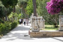 Antalya'da 'Müzeler Günü'nde Ziyaretçi Birincisi Olympos Antik Kenti Oldu
